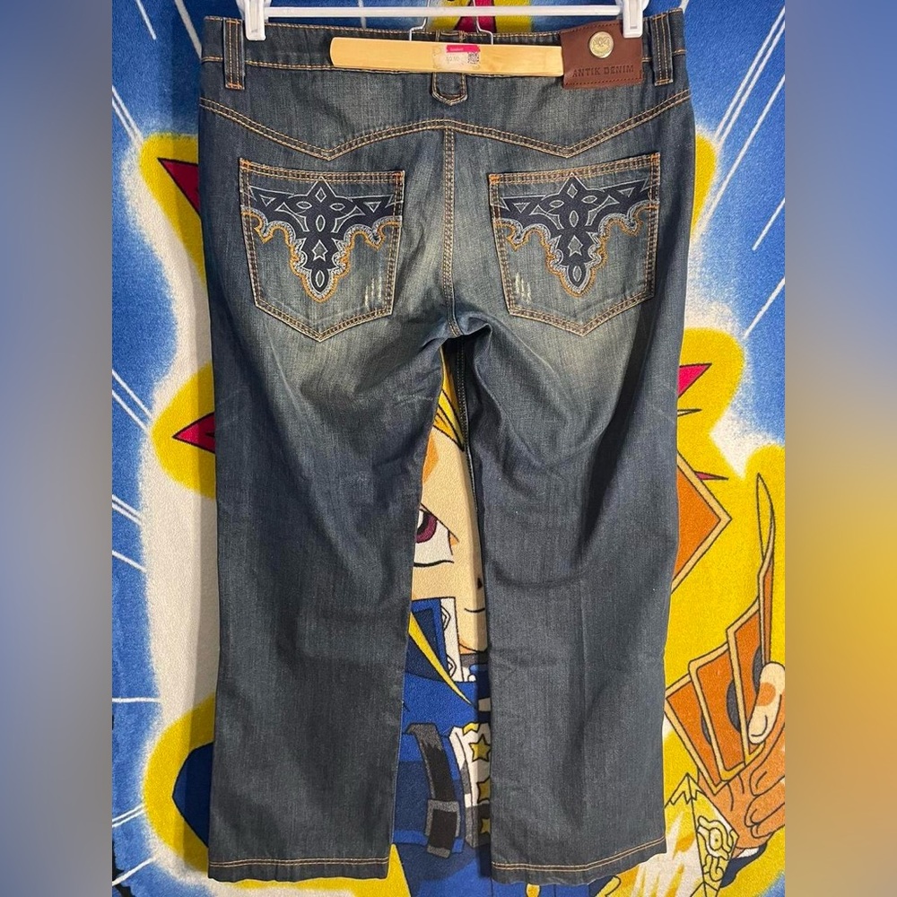 Baggy Y2K Embroidered Antik Denim
-